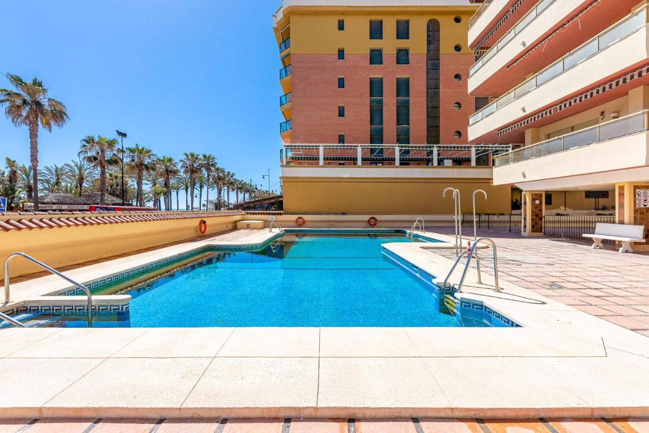 797 Holiday Rentals - Amplio Piso Con Terraza En Primera Linea De Playa Torremolinos Exteriér fotografie